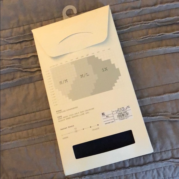 Navy Opaque Tights M/L - Picture 2 of 3